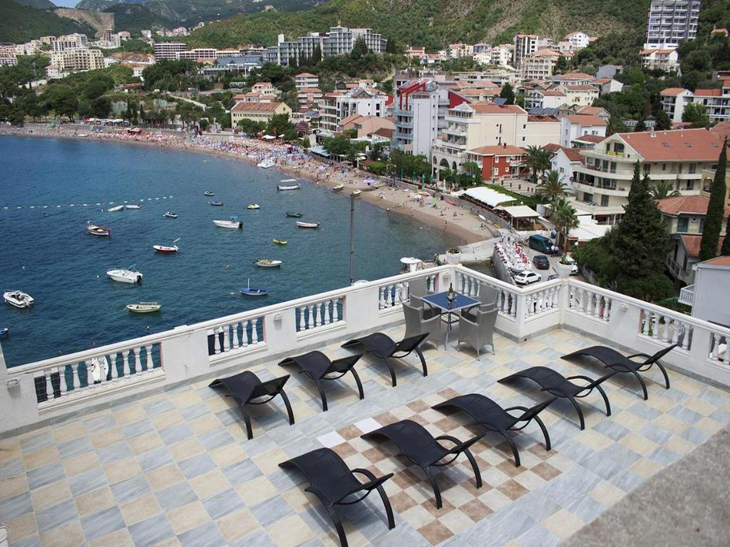 PROMOSYON! AIR MONTENEGRO ILE BUDVA TURU (4 GECE 5 GUN) (HOTEL KUC VB.)(3) 